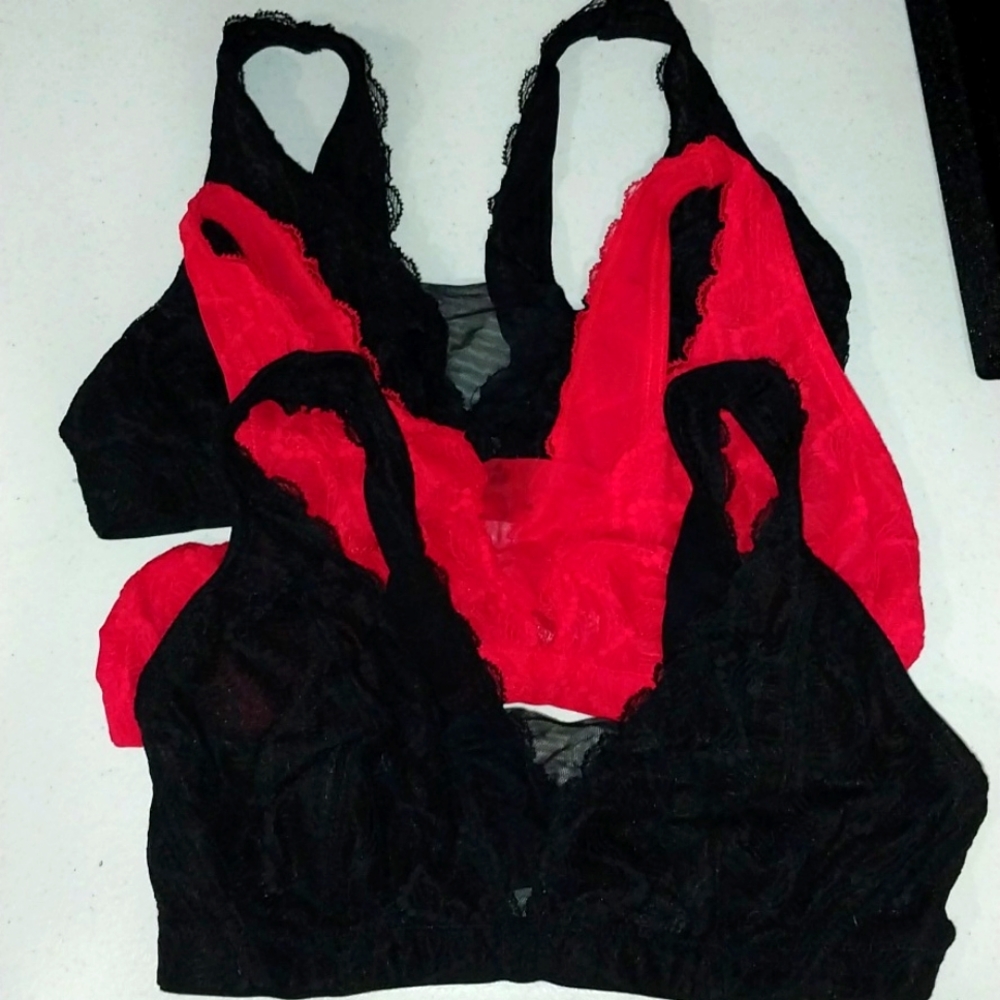 Set of 3 Paramour black and red lace bralettes New